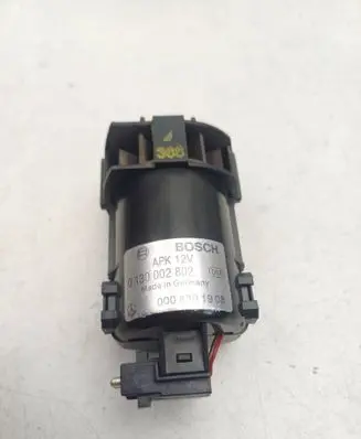 Mercedes-Benz E W124 Interior temperature sensor 0130002802 0008301908