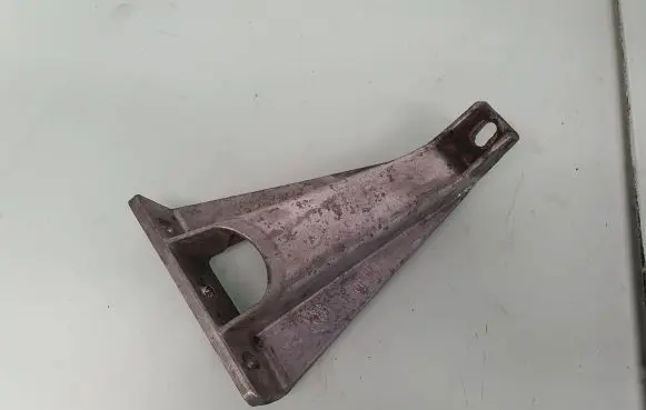 BMW 7 E32 Other engine bay part 1708851 11611708851