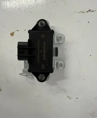 Chrysler Pacifica Fuel injection pump control unit/module 68434538AA 50732A 9347420012319