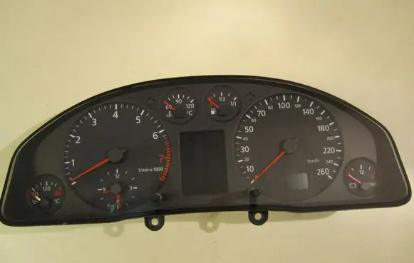 Audi A6 S6 C5 4B Speedometer (instrument cluster) 4B0919880H