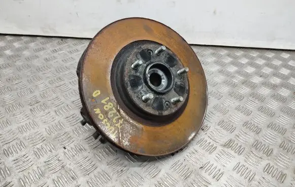 Hyundai Tucson TL Front wheel hub