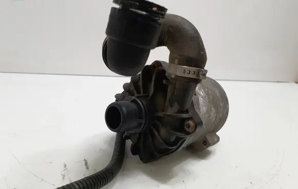 BMW 7 F01 F02 F03 F04 Electric auxiliary coolant/water pump 7566335 11517566335