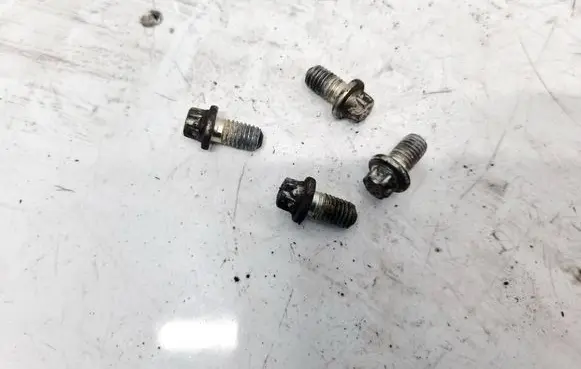 Fiat Bravo Nuts/bolts 
