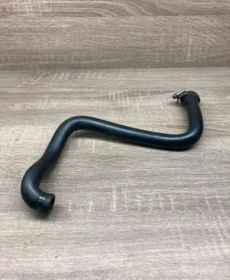 BMW 3 E30 Engine coolant pipe/hose 1708801