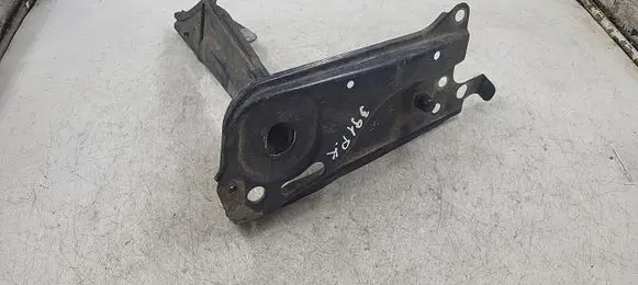 Audi 80 90 B3 Radiator mount bracket