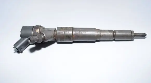 BMW 7 E38 Fuel injector 0445110028 2354000