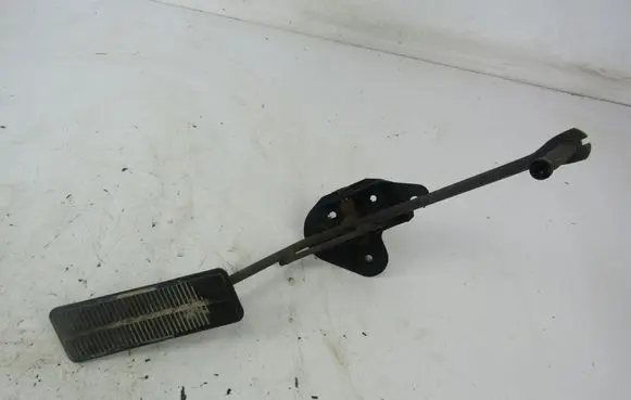 Chevrolet Trans Sport Accelerator throttle pedal 