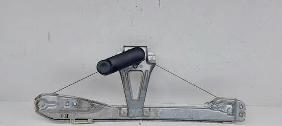 Rear door manual window regulator