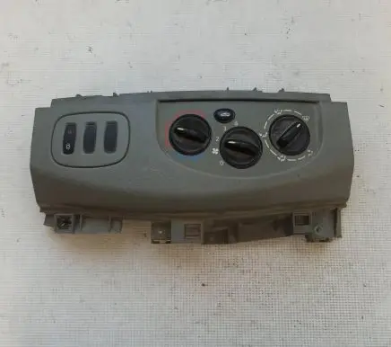 Renault Trafic II (X83) Climate control unit 8200004603