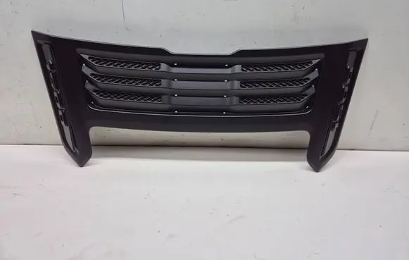 Dodge RAM Engine hood trim 