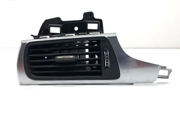 Audi A7 S7 4G Rear air vent grill 4G1820901
