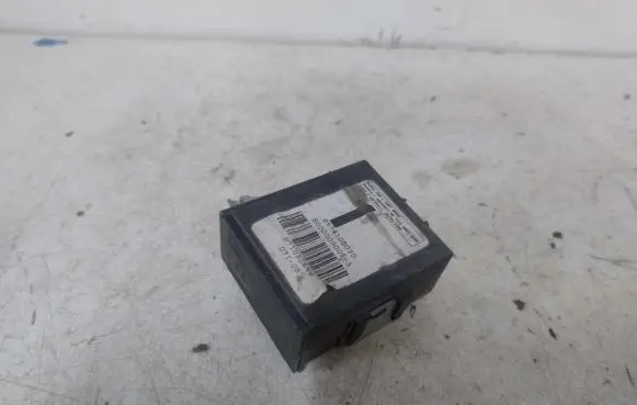 Toyota Yaris Door central lock control unit/module 897410D030