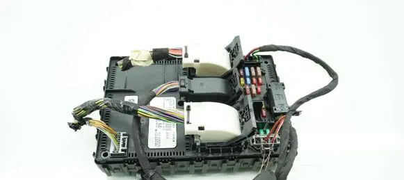 Ford Fiesta Fuse box set LU5T-15604-BJD