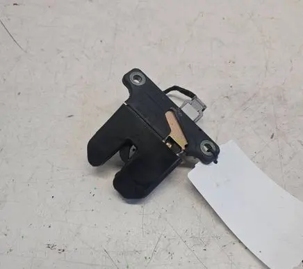 Tailgate/trunk/boot lock/catch/latch