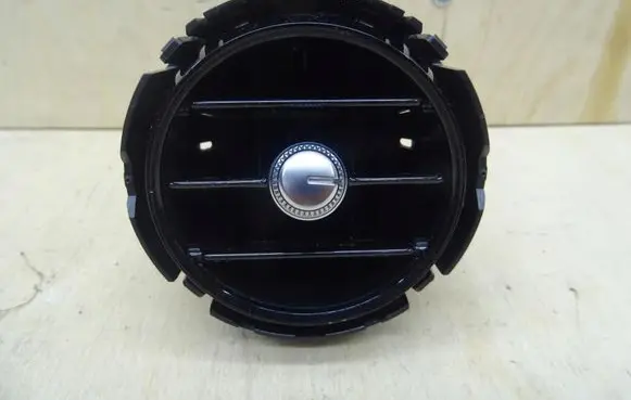 Mercedes-Benz C W205 Dashboard air vent grill cover trim 