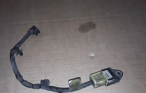 Hyundai i40 Airbag deployment crash/impact sensor 959203Z100 14A01005 3Z000141013