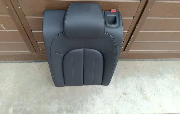 Rear seat