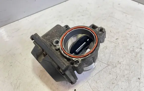 Ford Mondeo MK IV Throttle valve 9M5Q9E926AA A2C53286823