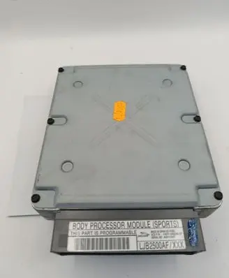 Jaguar XK8 - XKR Comfort/convenience module LJB2500AF A011547 F8FF14B205CF