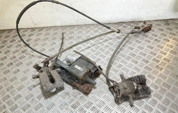 Opel Insignia A Hand brake control module 13310023 ECUA33G