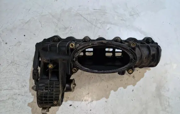 Mercedes-Benz E W212 Intake manifold A6510900037