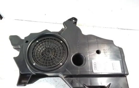 Audi A3 S3 8P Subwoofer speaker 8P3035382