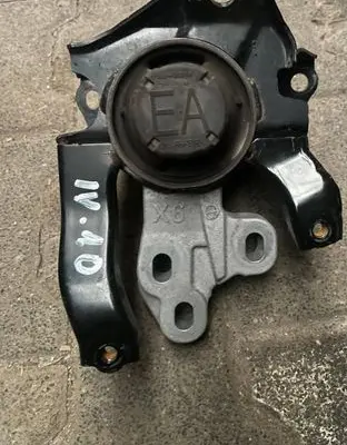 Toyota Aygo X Engine mount vacuum valve 