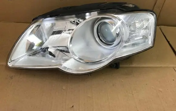 Volkswagen PASSAT B6 Headlight/headlamp 3C0941005S