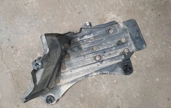 Seat Arona Rear underbody cover/under tray 6F0825205