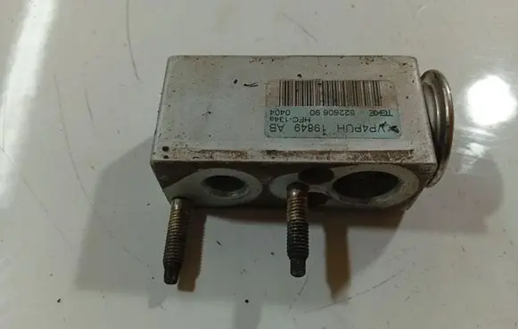 Peugeot 407 Air conditioning (A/C) expansion valve VP4PUH19849