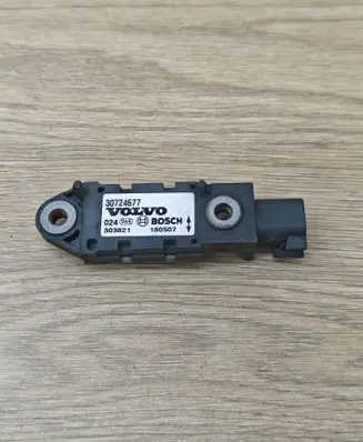 Volvo XC90 Airbag deployment crash/impact sensor 30724677 180507