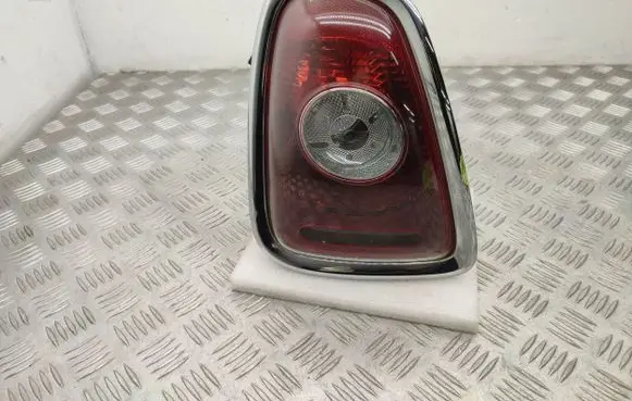 Mini One - Cooper Coupe R56 Rear/tail lights 2757009 2757011