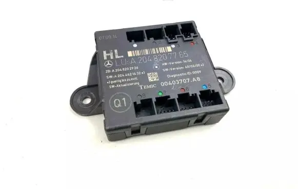 Mercedes-Benz C W204 Door control unit/module A2048207785