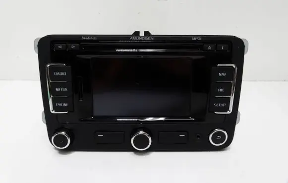 Skoda Octavia Mk2 (1Z) Radio/CD/DVD/GPS head unit 3T0035191A 7612032055 SKZ1Z2L0684675