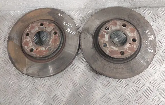 Toyota Avensis T250 Front brake disc 4351205080