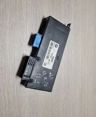 BMW 5 F10 F11 Comfort/convenience module 9284421 ZGW02MID