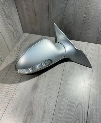 Mercedes-Benz CLK A209 C209 Front door electric wing mirror 332200