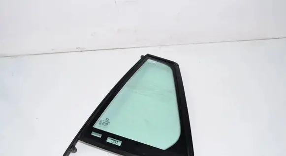BMW 5 G30 G31 G38 Rear vent window glass 7336995 51357336995 2711111