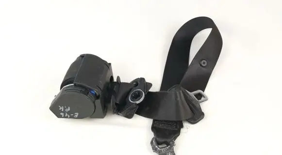 BMW 3 E90 E91 Front seatbelt 8207955 566243500 566244501