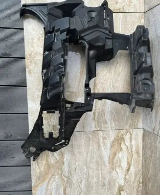 BMW X5 G05 Front bumper mounting bracket 7421820
