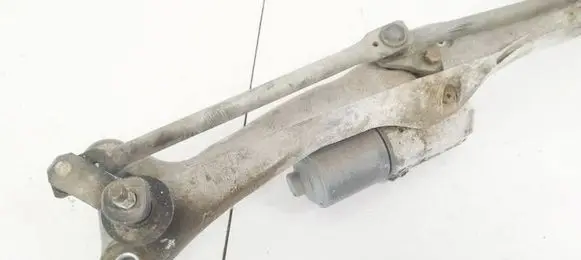 Front wiper linkage and motor