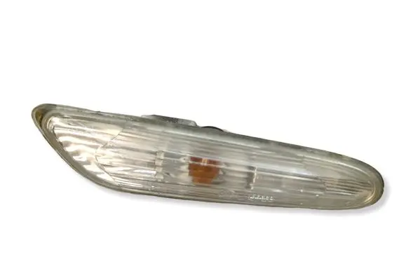 BMW 3 E90 E91 Front fender indicator light 7253326