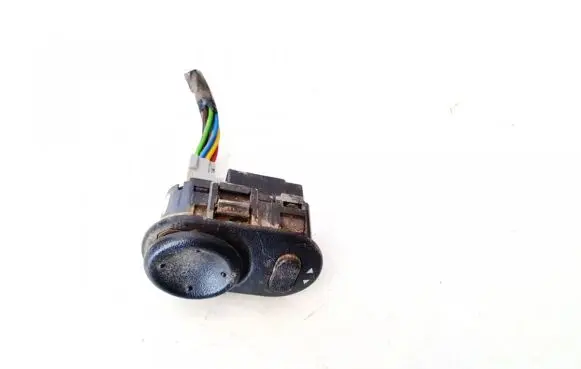 Opel Zafira A Wing mirror switch 09226861 ft1703t