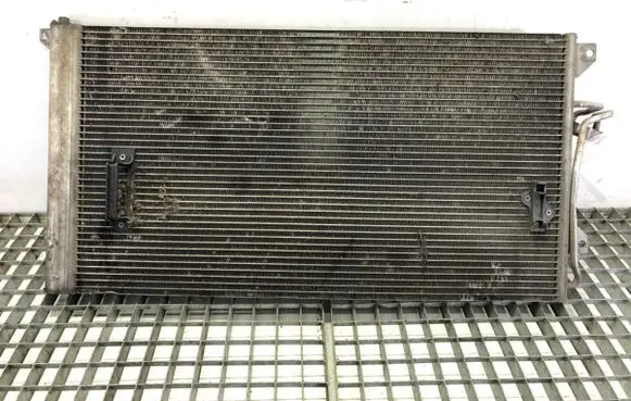 Porsche Cayenne (9PA) Coolant radiator 7L0820411F