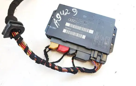 Audi A4 S4 B6 8E 8H Comfort/convenience module 8e0959433af 00007245b5
