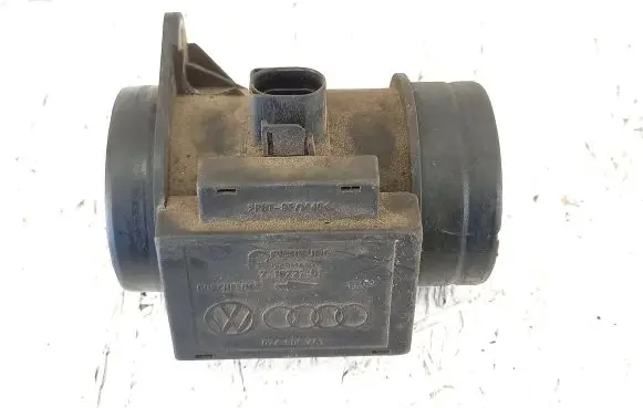 Audi A4 S4 B5 8D Mass air flow meter 074906461 71822101