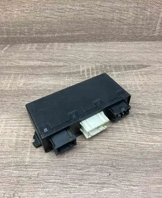 BMW 5 E39 Door control unit/module 8352062
