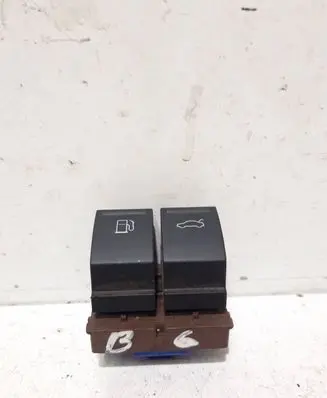 Volkswagen PASSAT B6 Fuel tank opening switch 3C0959903B 2007015 0310194