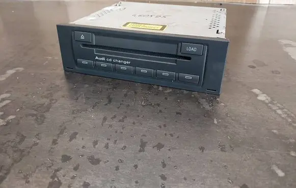 CD/DVD changer