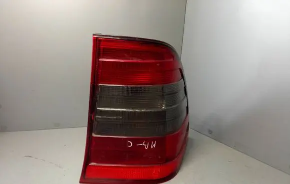 Mercedes-Benz C W202 Rear/tail lights 2028204064